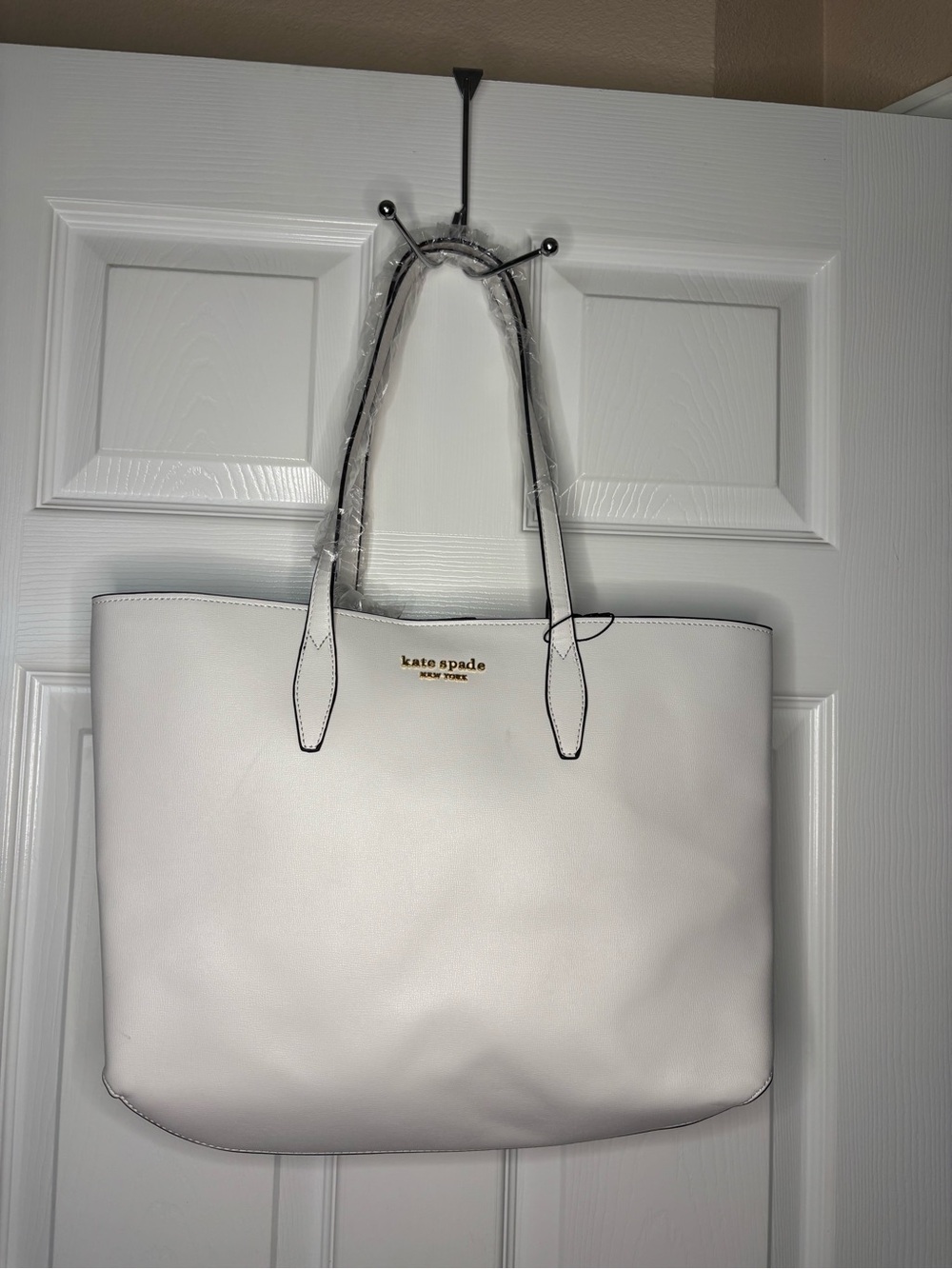 kate spade white leather tote with gold logo detail